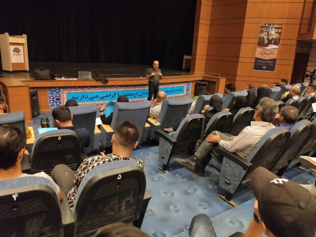 آغاز به کار کارگاههای رویداد آموزشی تئاتر مردمی بچههای مسجد آغاز به کار کارگاههای رویداد آموزشی تئاتر مردمی بچههای مسجد