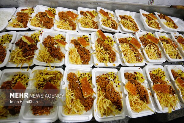 ۱۱۰ دیگ غذا همزمان با عید غدیر در سمنان طبخ می‌شود