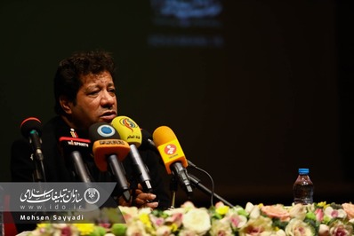 نخستین کنگره ملی شعر شهید حاج قاسم سلیملنی در تالار وحدت برگزار شد