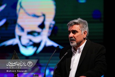 نخستین کنگره ملی شعر شهید حاج قاسم سلیمانی در تالار وحدت برگزار شد