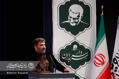 نخستین کنگره ملی شعر شهید حاج قاسم سلیمانی در تالار وحدت برگزار شد