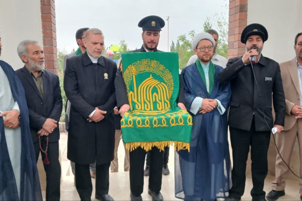 کاروان زیر سایه خورشید، راهی به سوی آفتاب