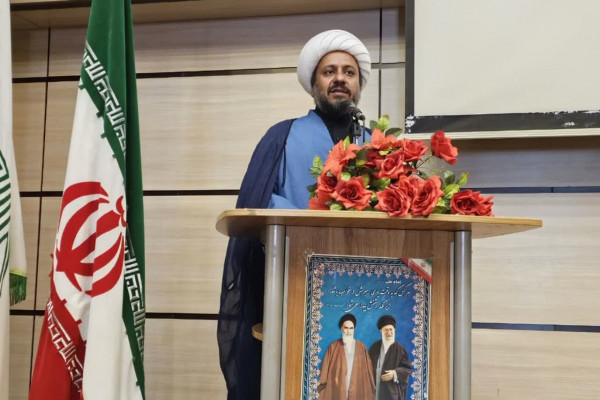 برنامه‌های دهه ولایت با تاکید بر اصل اثر گذاری اجرا شود