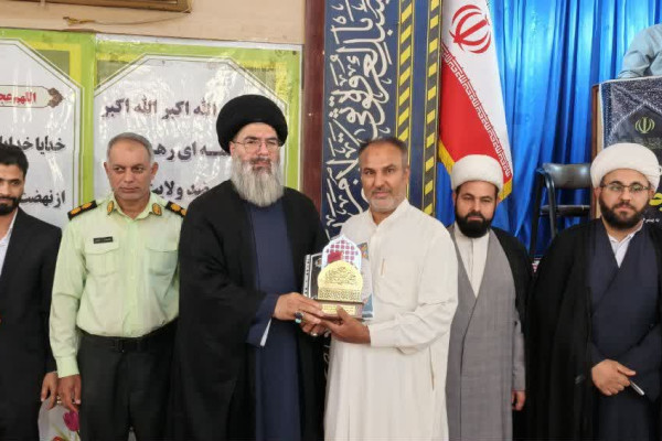 تجلیل از برگزیدگان مسابقه استعدادیابی مداحان در دشت‌آزادگان