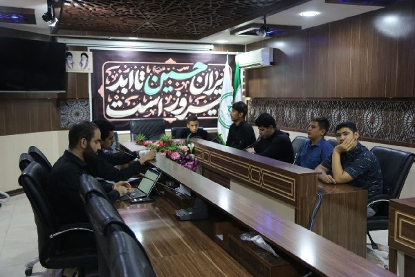 حضور عوامل برنامه «محفل» با هدف شناسایی ظرفیت‌های قرآنی استان