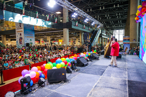 افتتاحیه اکران «رویاشهر» در باغ کتاب