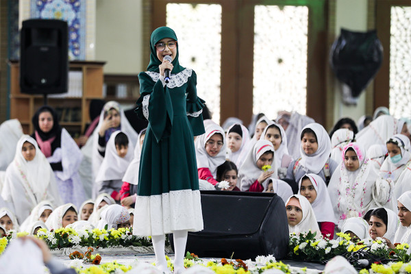 جشن تکلیف ۳۵۰۰ نفری