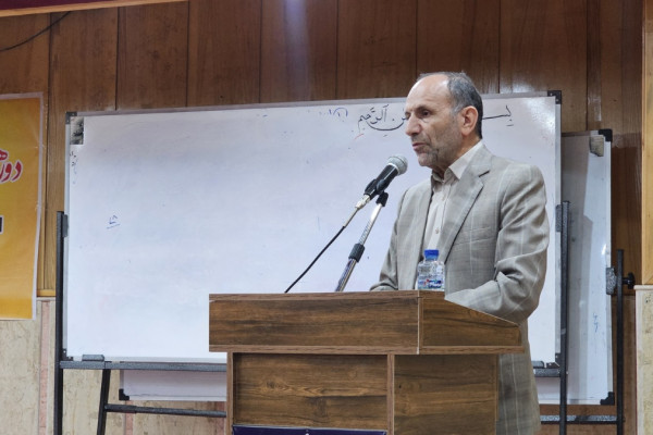 دورهمی معلمان علوم و معارف اسلامی صدرای شهرستان یزد با حضور استاندر یزد