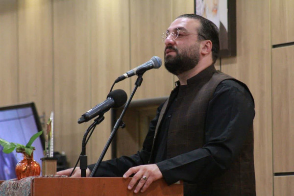 اختتامیه دومین سوگواره ملی شعر آئینی «در حریر حرم» برگزار شد