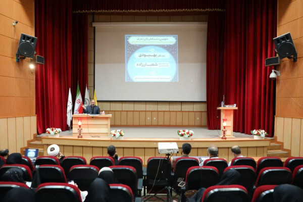 نشست توانمندسازی مجموعه‌های قرآنی استان قم برگزار شد