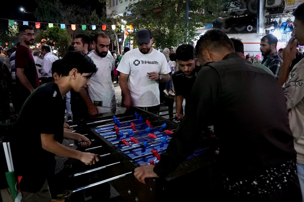 阿赫迈德教民在萨南达季的盛大聚会