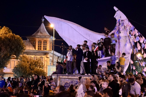 阿赫迈德教民在萨南达季的盛大聚会