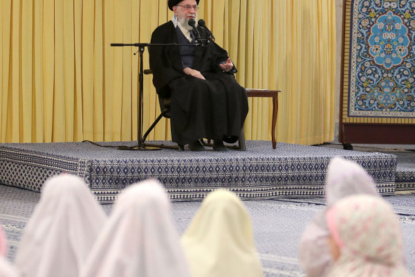 "احتفال الملائكة" بحضور المرشد الأعلى للثورة