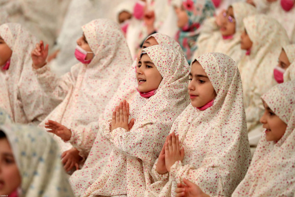 "חגיגת המלאכיות" בנוכחות המנהיג העליון