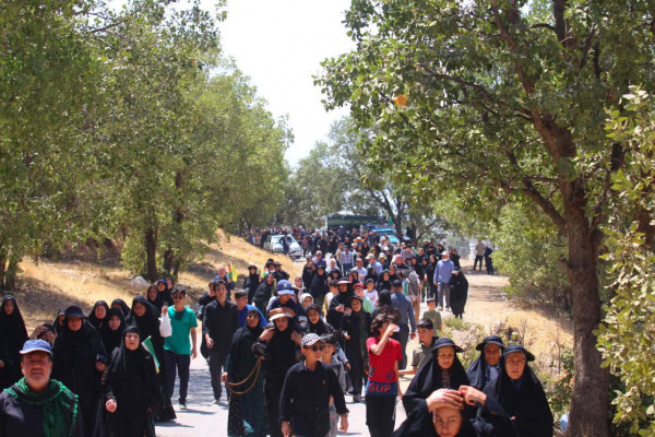 مراسم پیاده روی جاماندگان اربعین در یاسوج برگزار شد