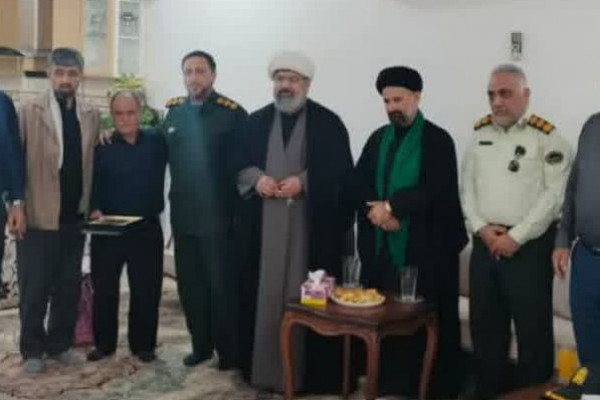 دیدار مسئولان لالی با آزادگان به مناسبت روز بازگشت به میهن