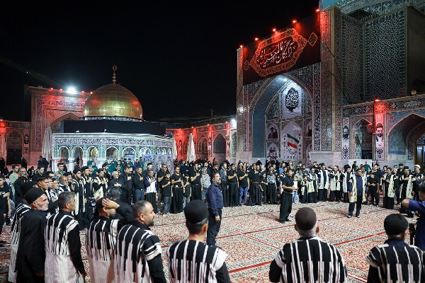 عزاداری سنتی بختیاری‌ها در حرم مطهر رضوی برگزار می‌شود