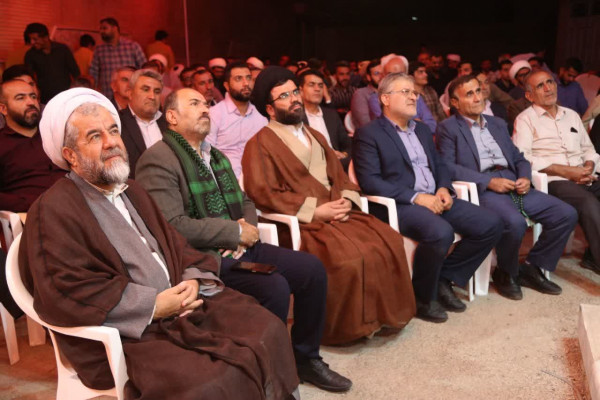 تجلیل از فعالان و خدمتگزاران محافل حسینی در لردگان