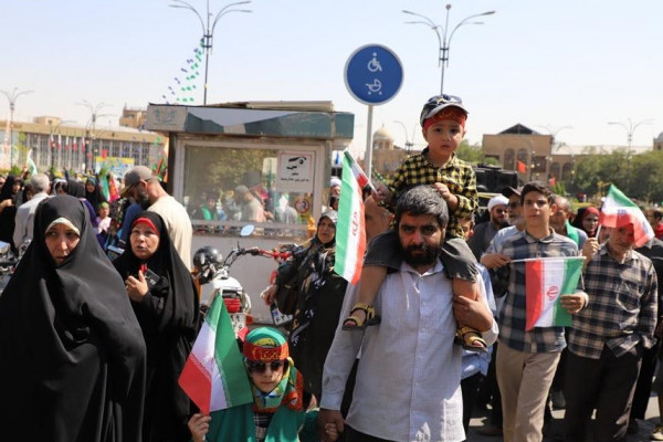 شادپیمایی بزرگ خانوادگی امت احمد(ص) در دیار الوند