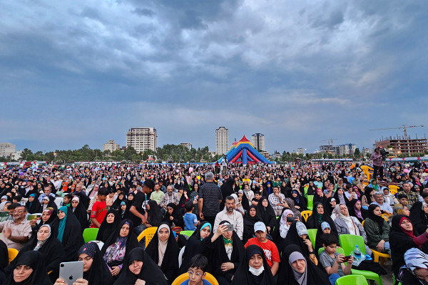 "محفل"؛ ٹیلی وژن سے ایران کے مختلف شہروں تک