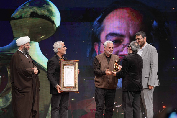 Karen Homayounfar Named Artist of the Year