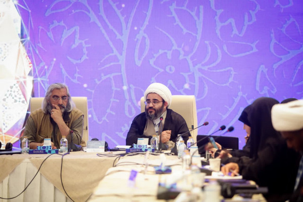 Mehrvareh Havaye No: Honoring the Activities of Religious Associations