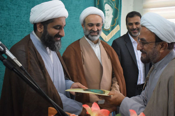 تقدیر از رزمندگان دوران دفاع مقدس تبلیغات اسلامی بوشهر