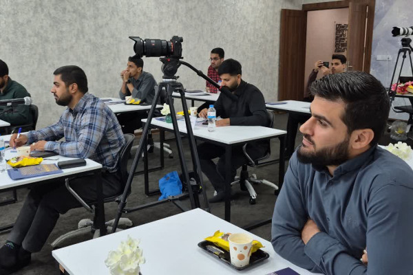 چهارمین نشست نقدانه برگزار شد