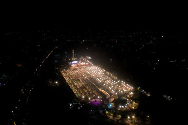 תוכנית הטלוויזיה "מחפל": חגיגות קוראן באיראן ובעולם