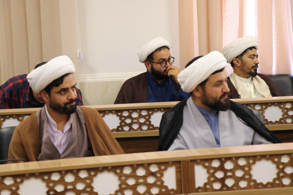 نشست هم‌اندیشی چهره‌های تبلیغی استان خراسان شمالی با حضور حجت‌الاسلام والمسلمین میرزا محمدی