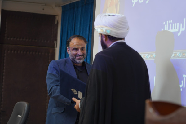 تجلیل از برگزیدگان جشنواره «هوای نو»