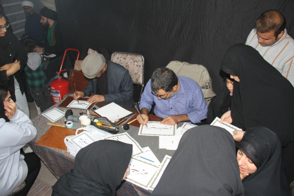 بازدید مدیرکل تبلیغات اسلامی فارس از نمایشگاه فرهنگی موکب انتظار در شهرک بزین شیراز