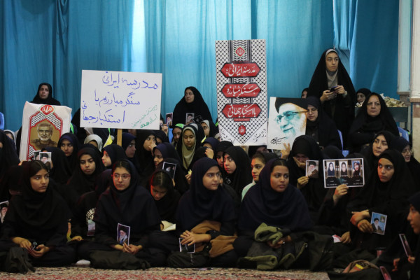 تجمع هزاران نفری دختران فاطمی