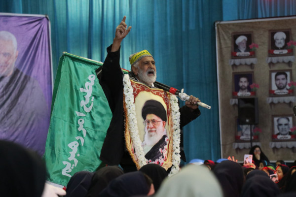 تجمع هزاران نفری دختران فاطمی