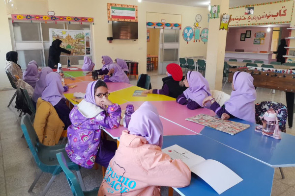 برپایی پاتوق گفتگو دخترانه در شهرستان بدره