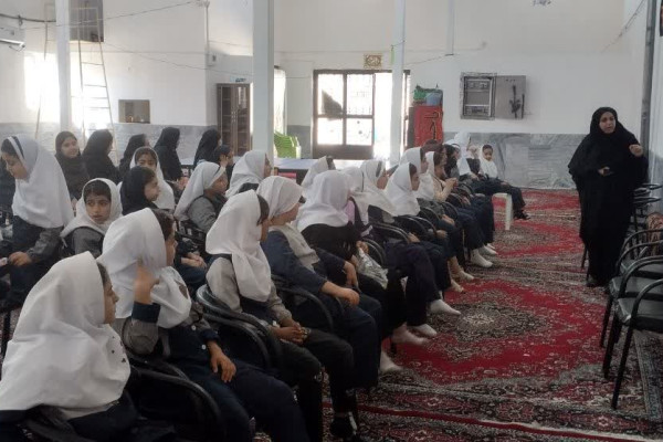 برپایی پاتوق گفتگو دخترانه در شهرستان بدره