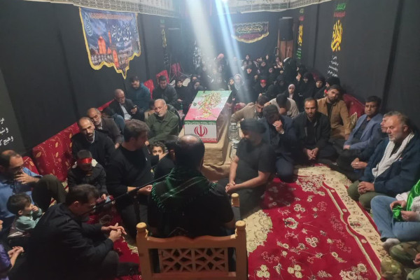 محفل فاطمیه و شبی با شهدا در شهرستان بدره