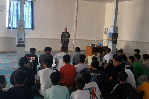 برگزاری نشست های تبیینی با محوریت گفتمان مقاومت در شهرستان بدره