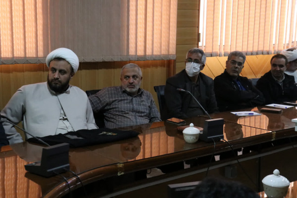 نشست تخصصی «عملیات زندگی با آیه‌ها» استان همدان 1404