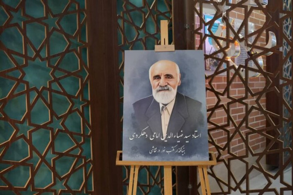 جلوه‌گری نور دین در تابلوهای «ضیاءالدین»