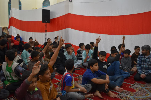 آیین اعتکاف کودکان و نوجوانان هیئت فتاح در مسجد زین‌العابدین شیراز برگزار شد