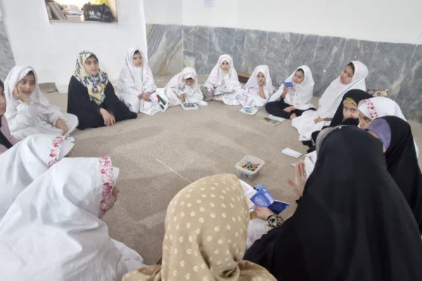 برگزاری طرح قرآنی زندگی با آیه ها در مراسم اعتکاف مهران