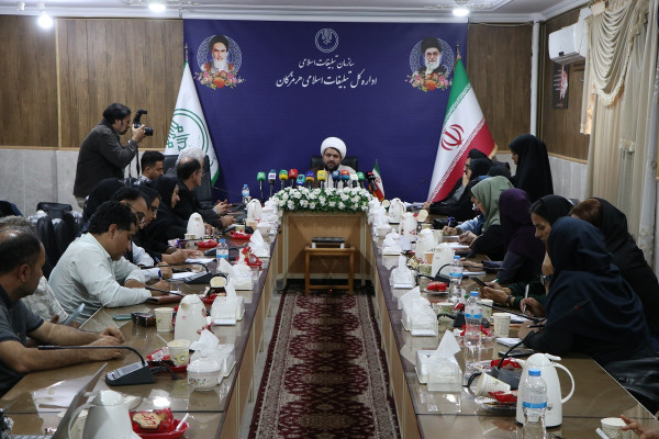 نشست خبری اصحاب رسانه با مدیر کل تبلیغات اسلامی هرمزگان