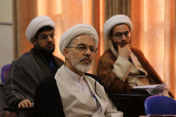 برگزاری نشست هم‌اندیشی اساتید معارف اسلام ناب استانهای همدان و زنجان