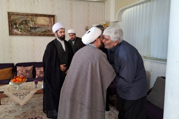 دیدار با خانواده معظم شهدا شهرستان دالاهو