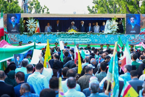 جشن کیلومتری غدیر در تبریز زیر پرچم امیرالمؤمنین(ع)