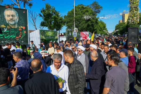 جشن کیلومتری غدیر در تبریز زیر پرچم امیرالمؤمنین(ع)