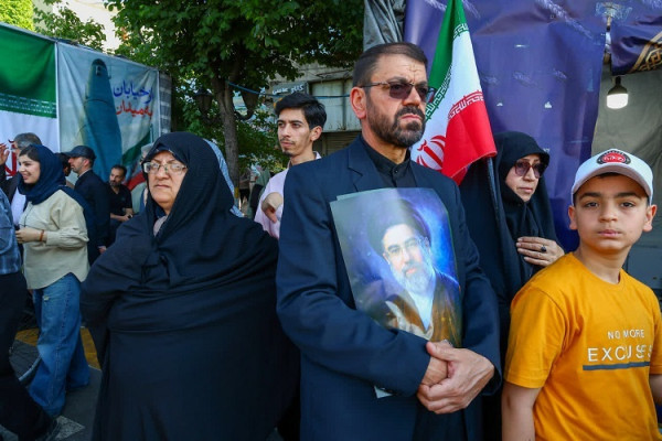 جشن کیلومتری غدیر در تبریز زیر پرچم امیرالمؤمنین(ع)