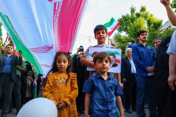 جشن کیلومتری غدیر در تبریز زیر پرچم امیرالمؤمنین(ع)