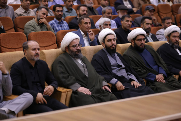 همایش ستایشگران و مداحان اهل البیت(ع) استان کرمان برگزار شد.